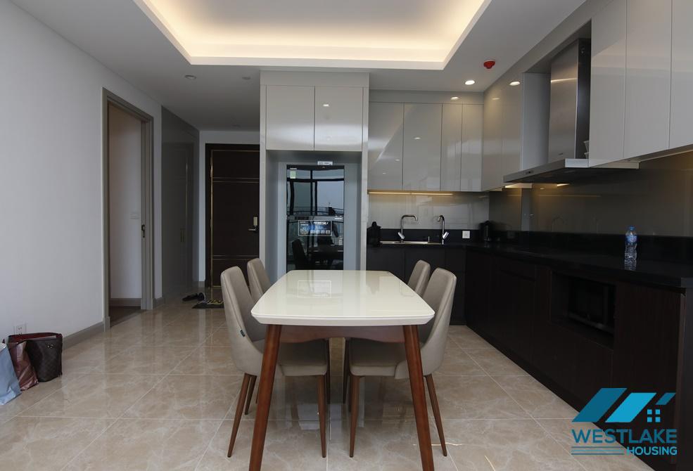 Cho thuê căn hộ 2 phòng ngủ Sun Grand City tại Tây Hồ