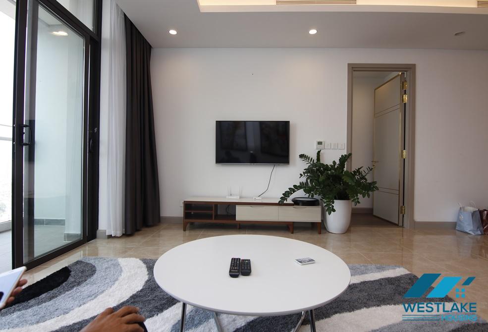 Cho thuê căn hộ 2 phòng ngủ Sun Grand City tại Tây Hồ