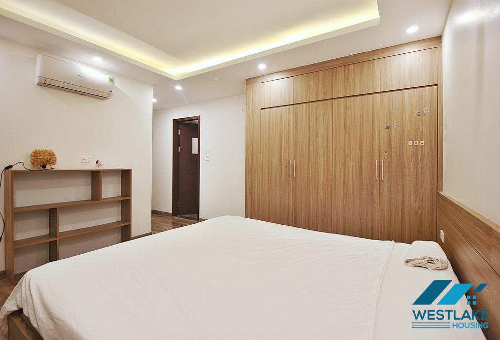Căn Hộ 2 Phòng Ngủ Mới Đẹp Hiện Đại Cho Thuê Tại  Âu Cơ Tây Hồ, Hà Nội