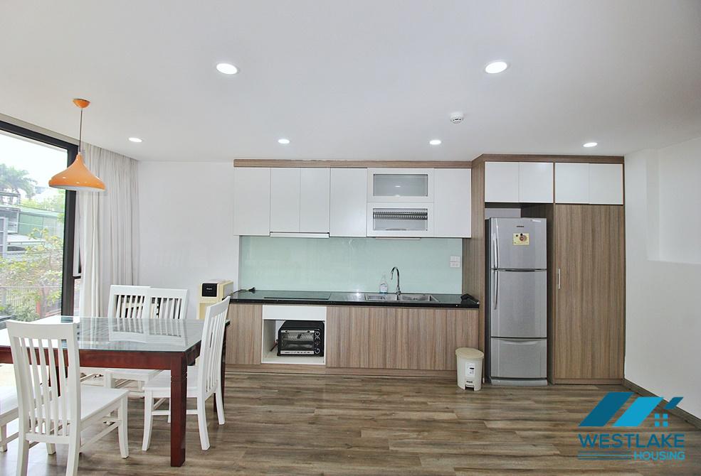 Căn Hộ 2 Phòng Ngủ Mới Đẹp Hiện Đại Cho Thuê Tại  Âu Cơ Tây Hồ, Hà Nội