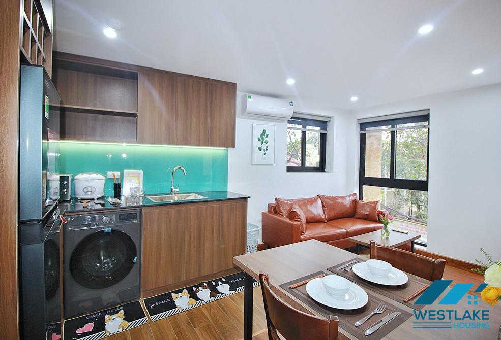 A good price 02 bedrooms apartment for rent in Tay Ho, Ha Noi
