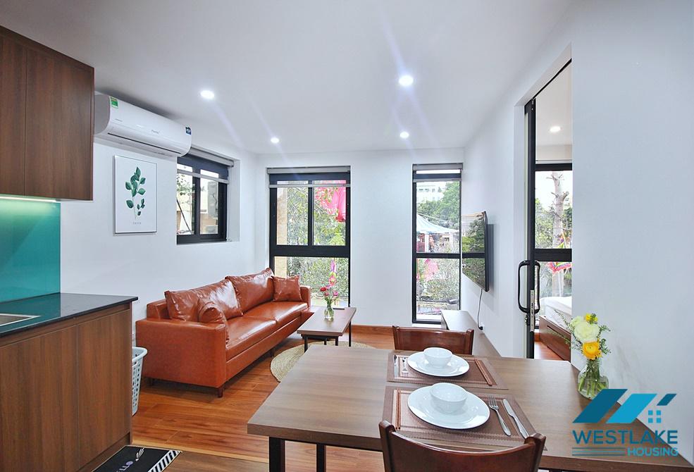 A good price 02 bedrooms apartment for rent in Tay Ho, Ha Noi