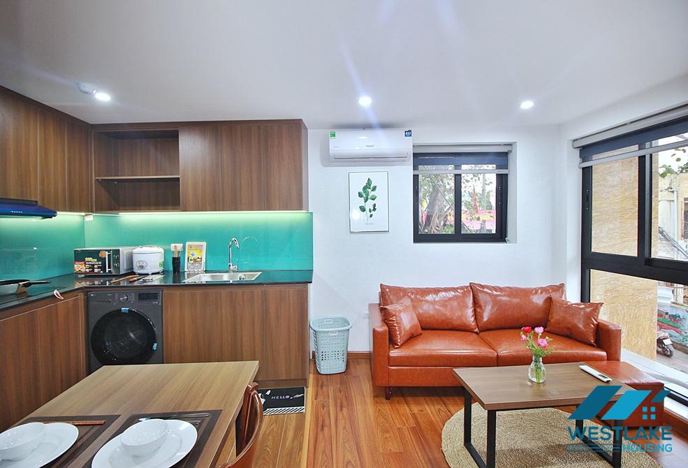 A good price 02 bedrooms apartment for rent in Tay Ho, Ha Noi