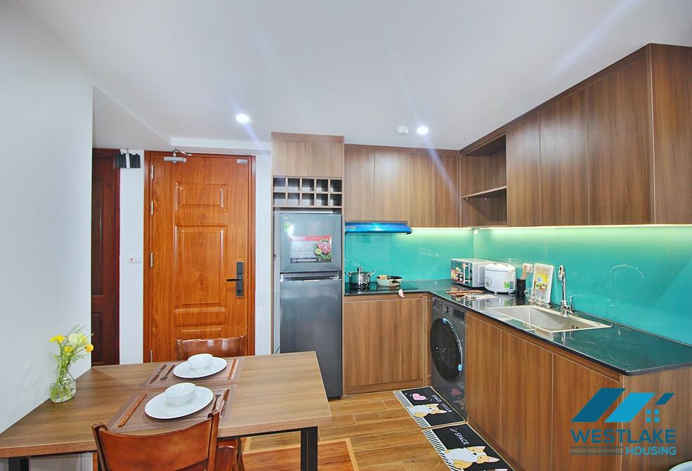 A good price 02 bedrooms apartment for rent in Tay Ho, Ha Noi