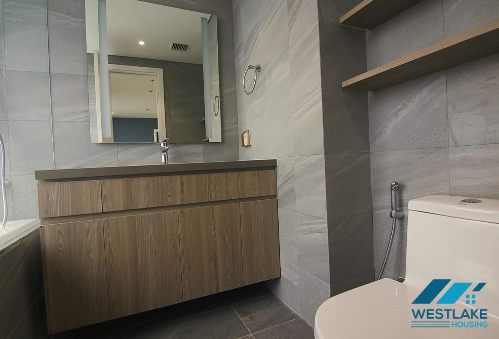A high quality 1 bedrooms apartment for rent on Thuy Khue