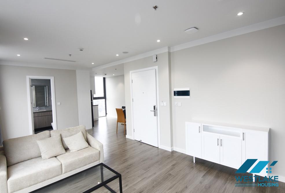 A high quality 1 bedrooms apartment for rent on Thuy Khue