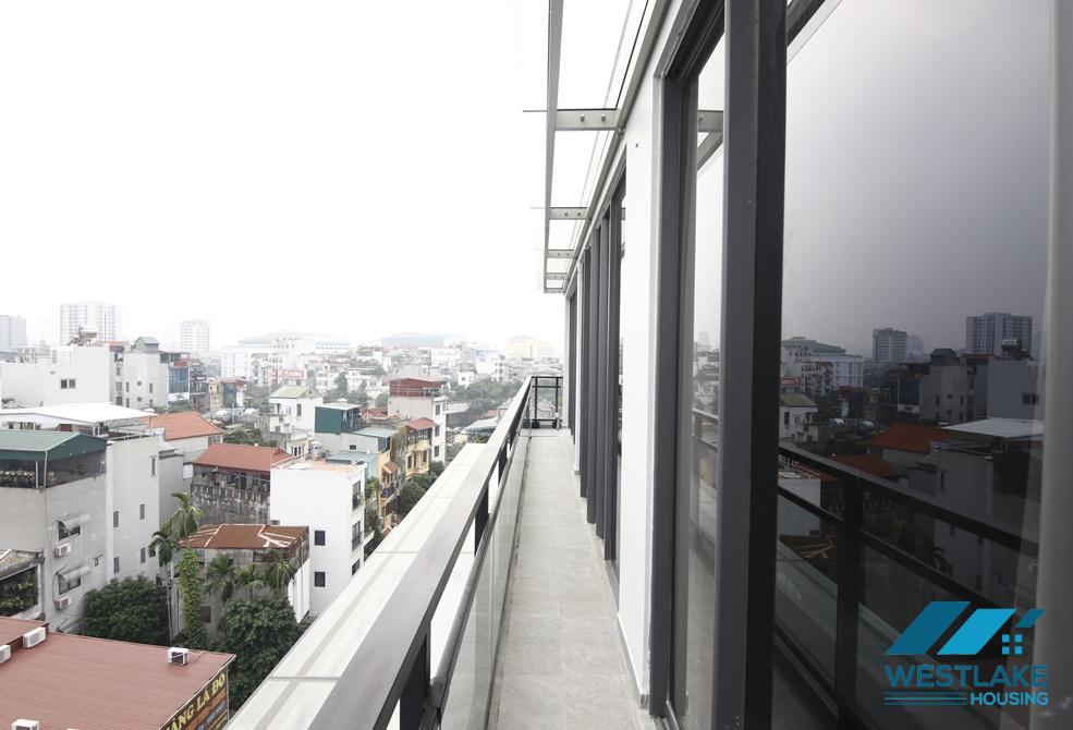 A high quality 1 bedrooms apartment for rent on Thuy Khue