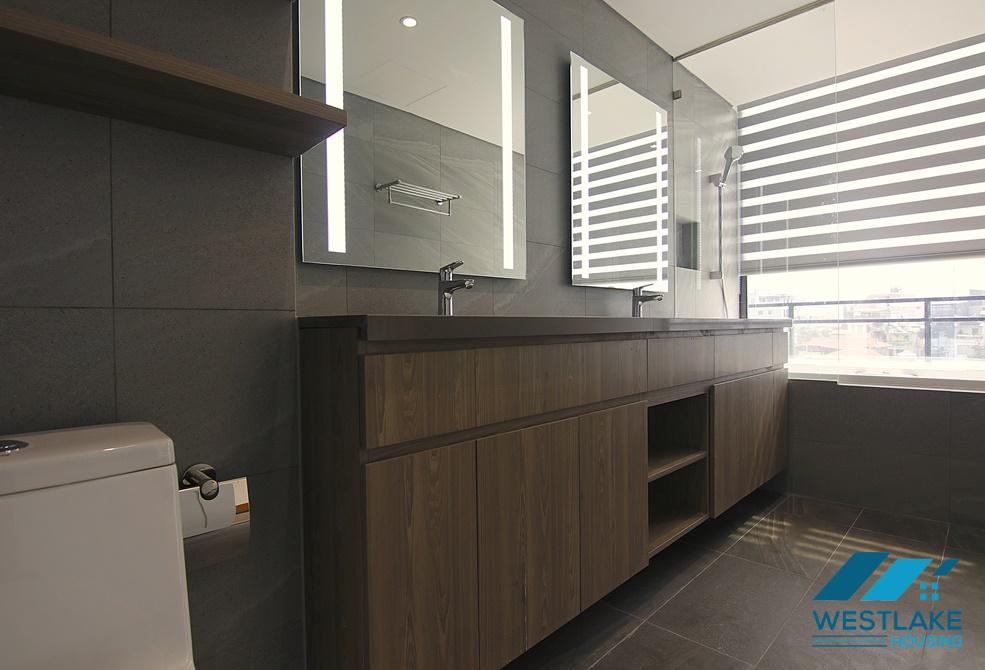 High quality 1 bedrooms apartment for rent on Thuy Khue