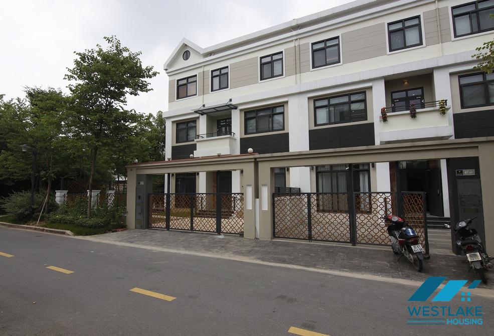 A brand new villa for rent in Starlake, Tay ho, Ha noi