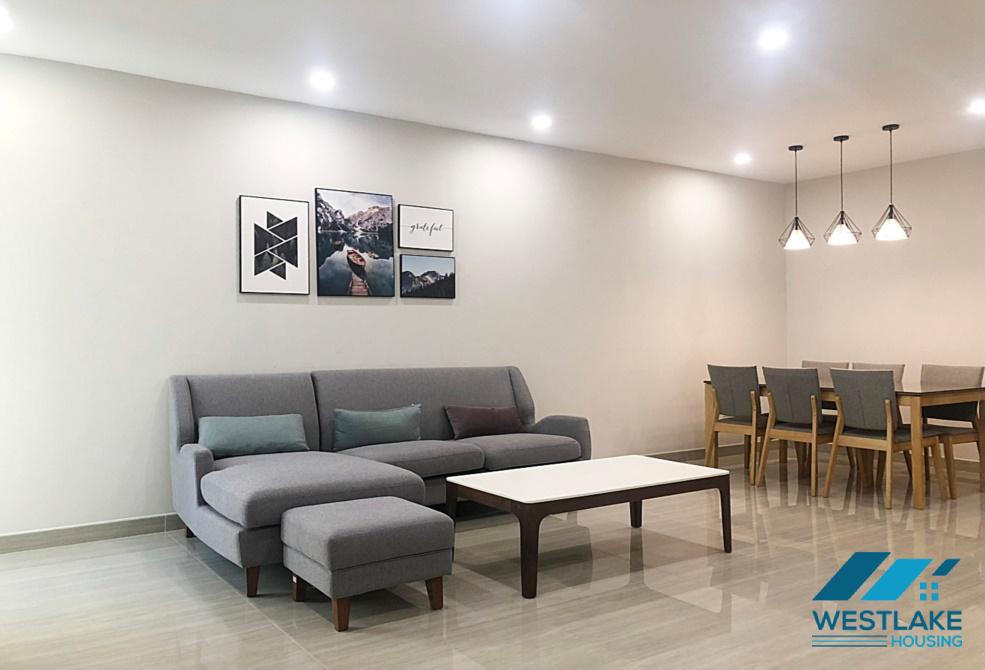 Căn hộ quyến rũ với 3 phòng ngủ cho thuê tại tòa nhà L Ciputra