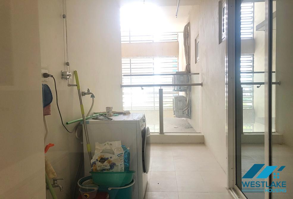 Căn hộ quyến rũ với 3 phòng ngủ cho thuê tại tòa nhà L Ciputra