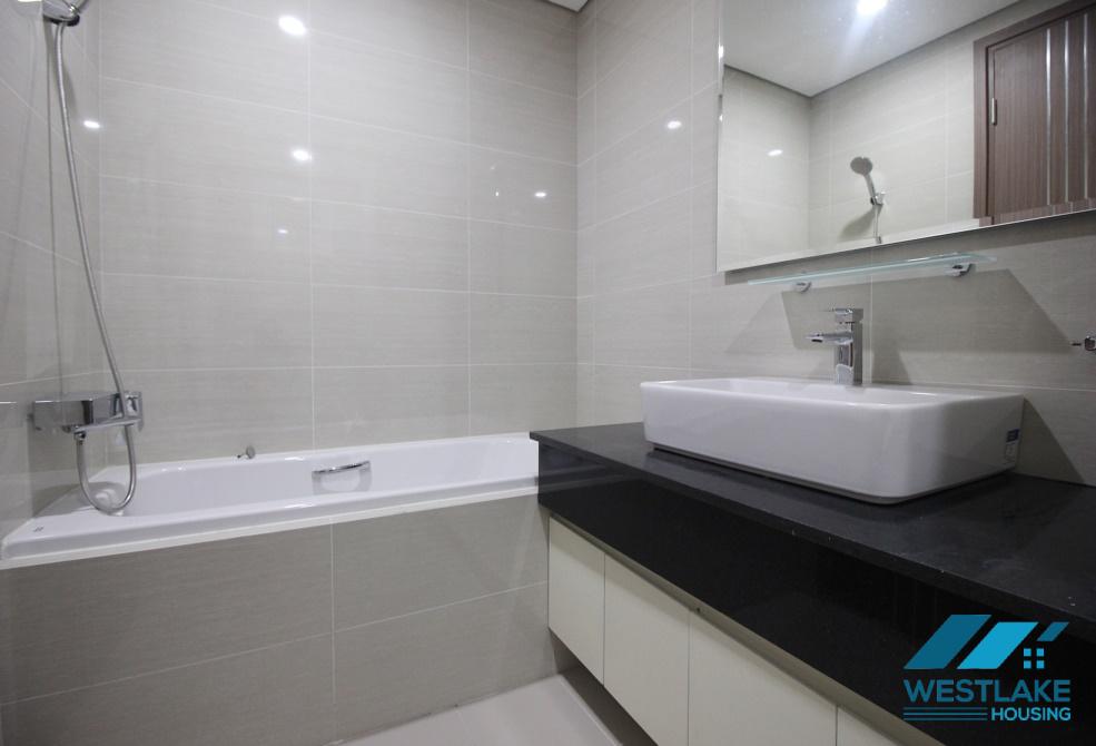 Cho thuê căn hộ 3 phòng ngủ mới tại tòa nhà L3, Ciputra, Tây Hồ, Hà Nội