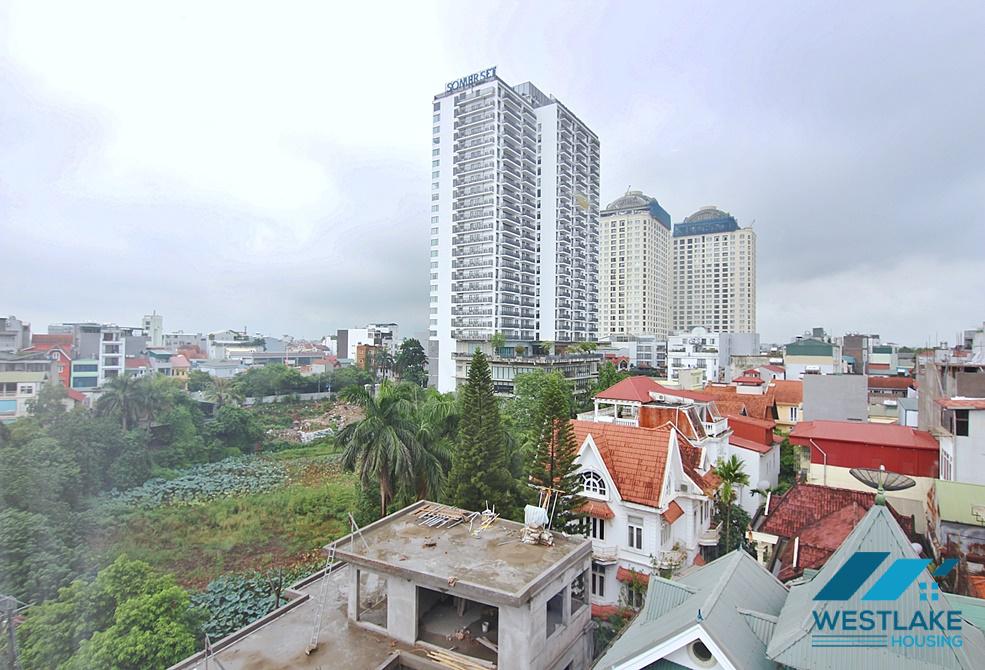 Cho Thuê Căn Hộ 3 Phòng Ngủ Hiện Đại Thoáng Sáng Tại Tô Ngọc Vân, Tây Hồ, Hà Nội