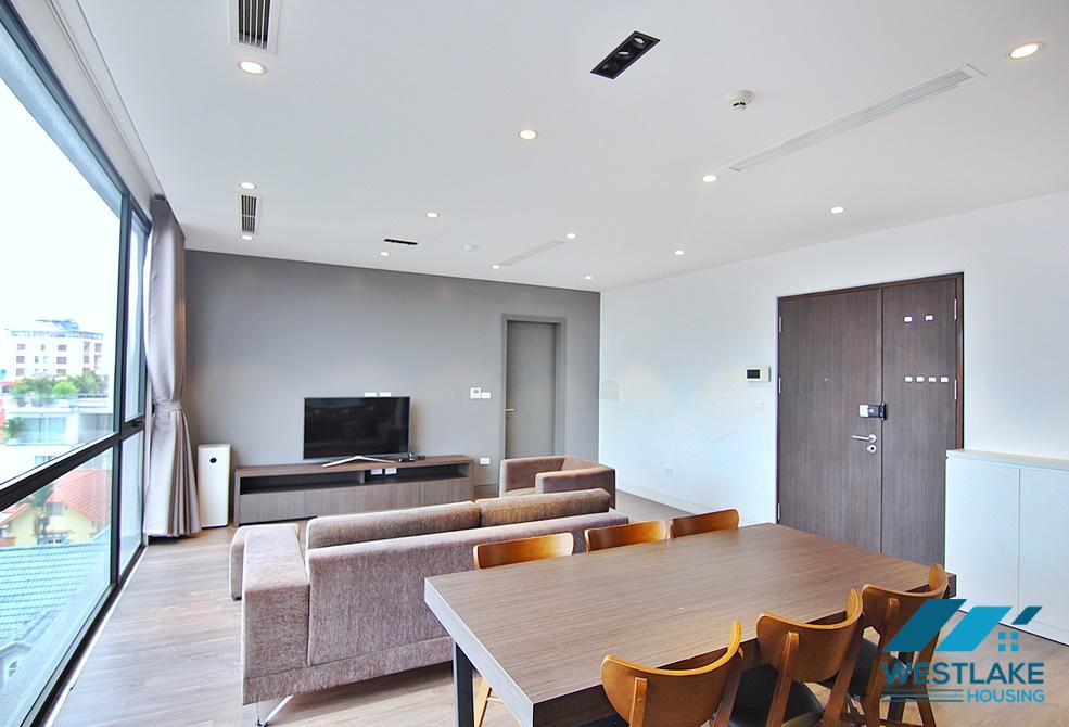 Cho Thuê Căn Hộ 3 Phòng Ngủ Hiện Đại Thoáng Sáng Tại Tô Ngọc Vân, Tây Hồ, Hà Nội