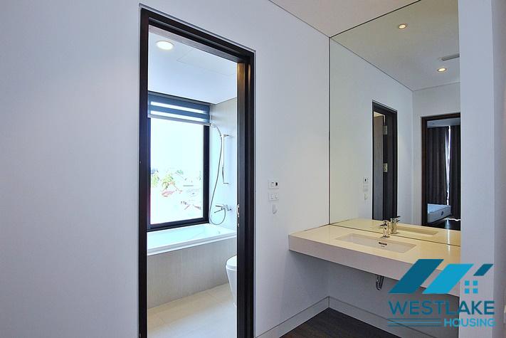 Căn Hộ 3 Phòng Ngủ Mới Đẹp, Hiện Đại Tại Trung Tâm Tây Hồ, Hà Nội