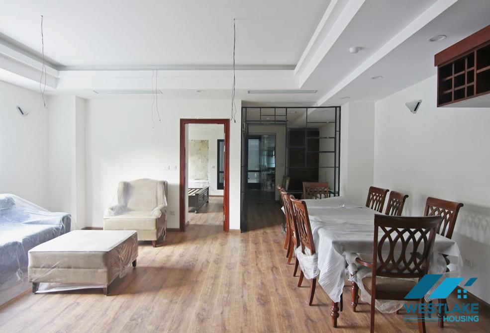 Brandnew and morden two bedrooms apartment for rent in Nguyen Khac Hieu st, Truc Bach area
