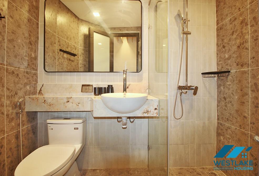 A good quality 02 bedrooms apartment for rent in Tay Ho, Ha Noi