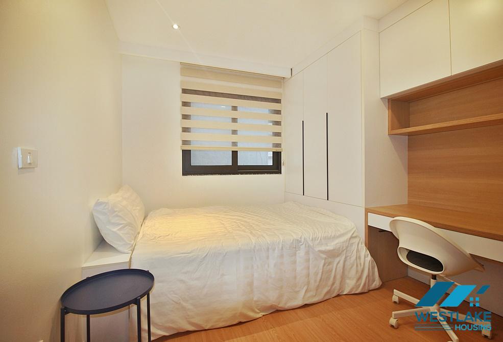 Clean and modern 02 bedrooms apartment for rent on Xuan Dieu Street, Tay Ho, Hanoi