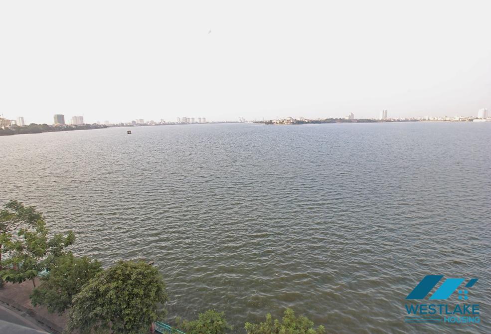 Nice penthouse for lease in Westlake area, Tay Ho, Ha Noi