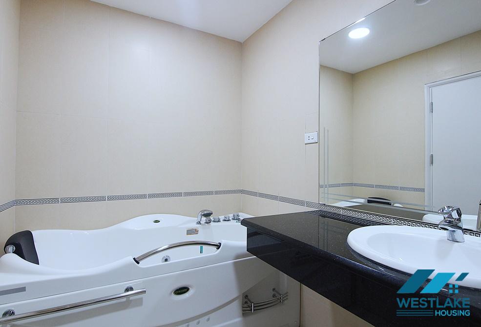 Lake view 2 bedroom apartment for rent in Yen phu village