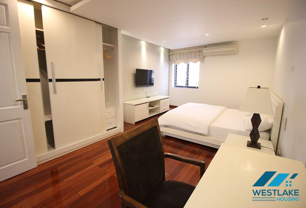 A modern 2 bedroom apartment lakeside for rent in Tay ho