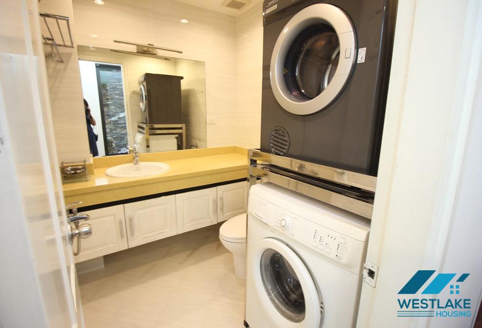 A modern 2 bedroom apartment lakeside for rent in Tay ho
