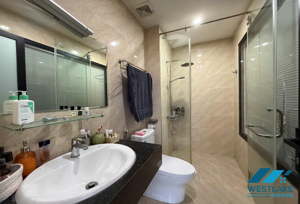 Super bright one bedroom apartment for rent in Tay Ho, Ha Noi