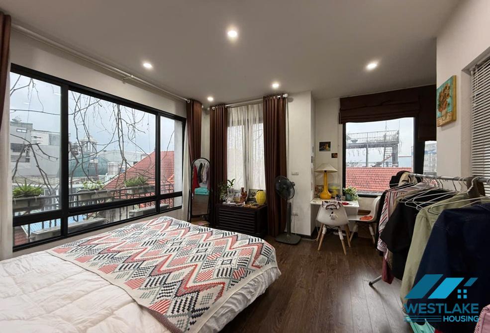 Super bright one bedroom apartment for rent in Tay Ho, Ha Noi