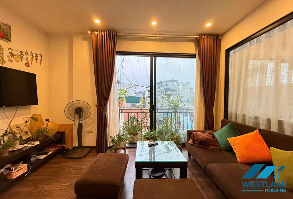 Super bright one bedroom apartment for rent in Tay Ho, Ha Noi