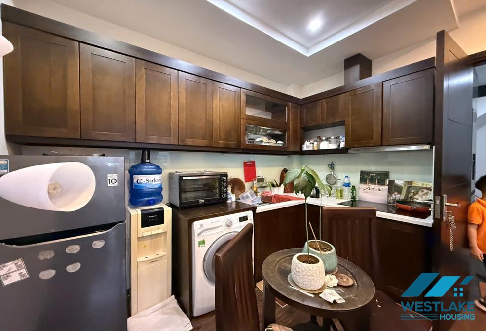 Super bright one bedroom apartment for rent in Tay Ho, Ha Noi