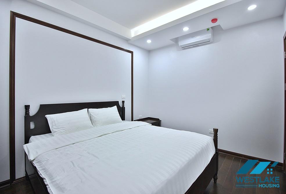 Căn Hộ 2 Phòng Ngủ Mới Cho Thuê Tại Phố Tô Ngọc Vân, Tây Hồ