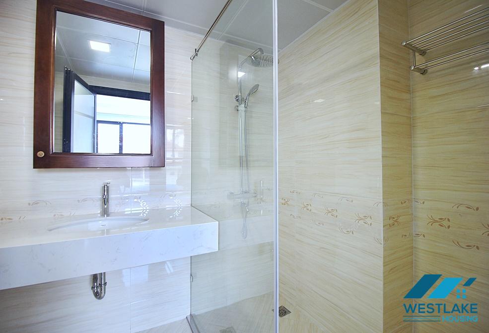 Căn Hộ 2 Phòng Ngủ Mới Cho Thuê Tại Phố Tô Ngọc Vân, Tây Hồ