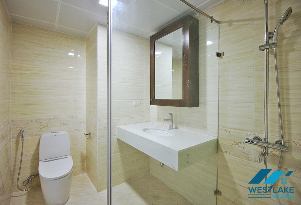 Căn Hộ 2 Phòng Ngủ Mới Cho Thuê Tại Phố Tô Ngọc Vân, Tây Hồ