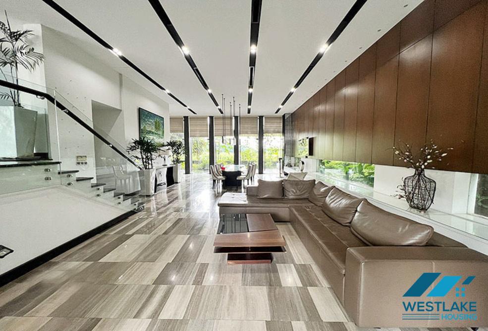 Cho thuê nhà đẹp và chất lượng tại khu Q, Ciputra, Hà Nội
