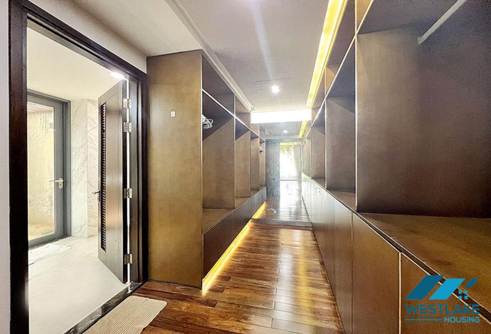Cho thuê nhà đẹp và chất lượng tại khu Q, Ciputra, Hà Nội