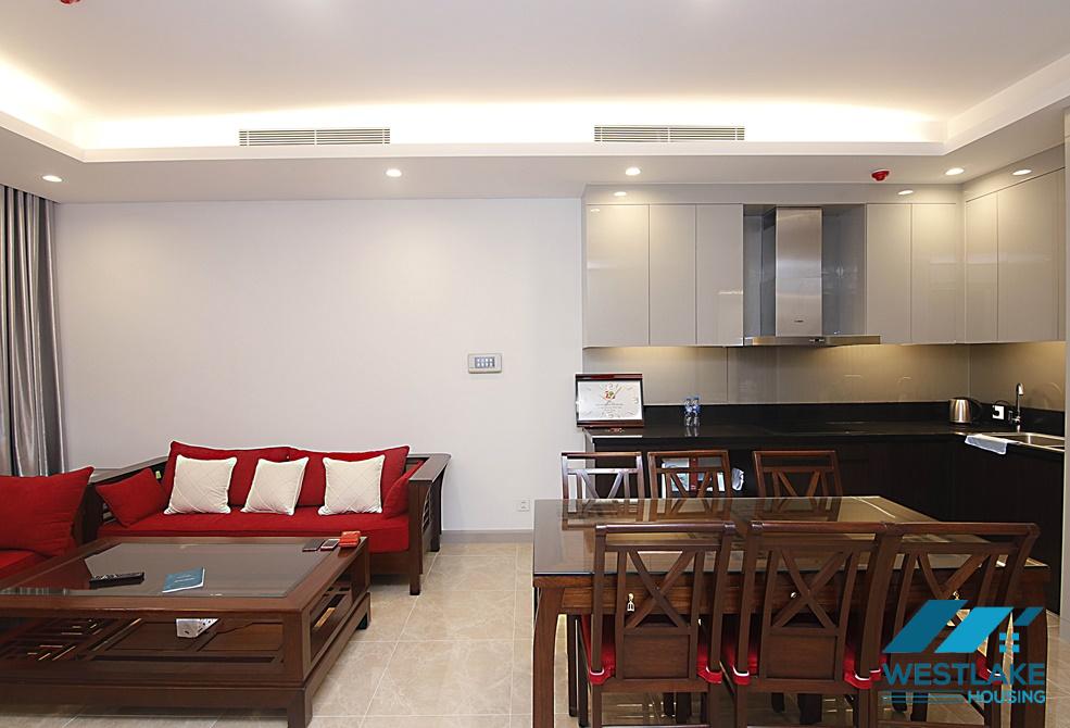 Căn hộ hai phòng ngủ cho thuê tại Sund Grand City, Tây Hồ.