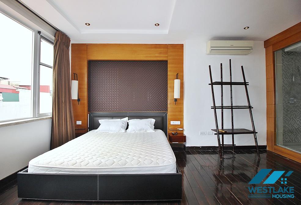  Lake view 1 bedroom apartment with huge balcony for rent in Quang An, Tay Ho