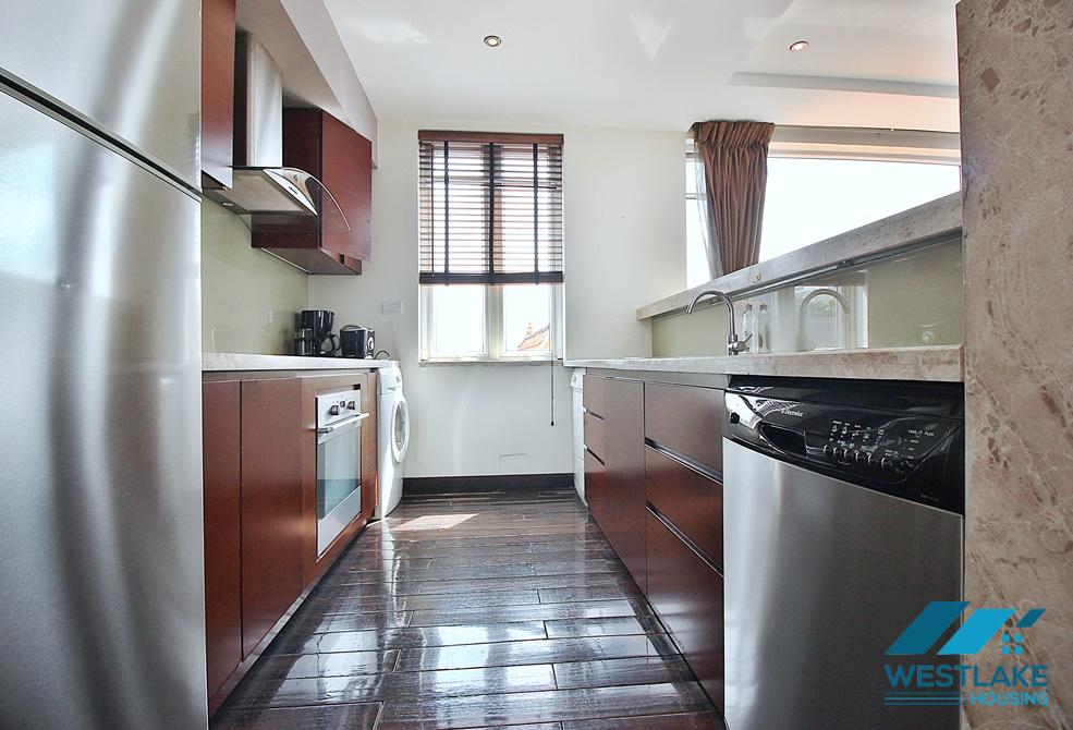  Lake view 1 bedroom apartment with huge balcony for rent in Quang An, Tay Ho