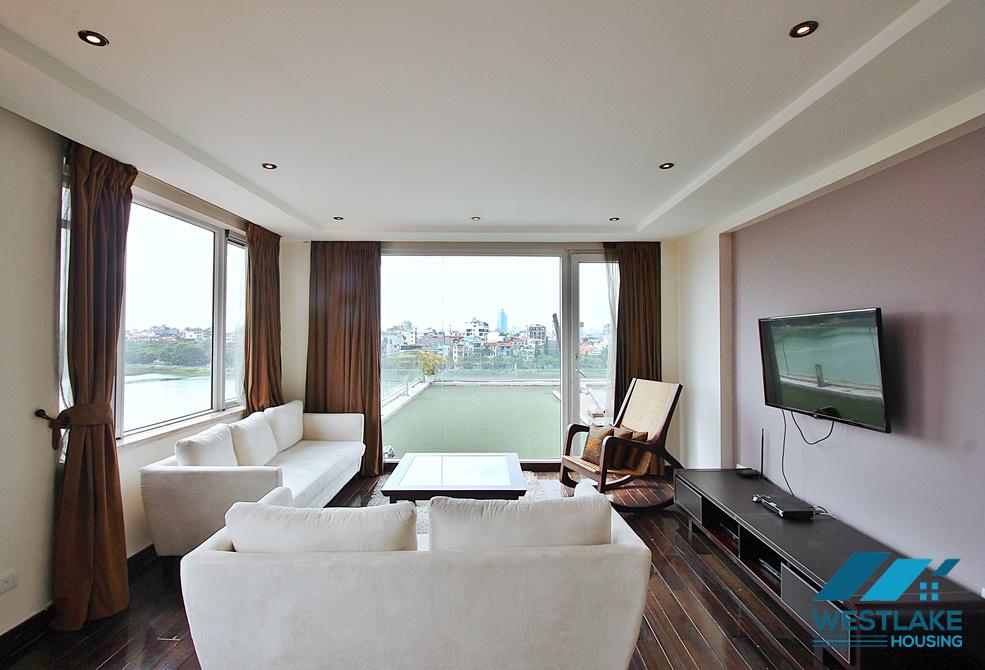  Lake view 1 bedroom apartment with huge balcony for rent in Quang An, Tay Ho