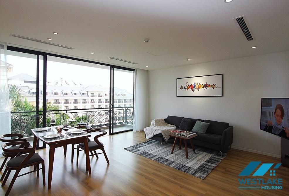 A stylish 02 bedroom apartment for rent on Tu Hoa Street, Tay Ho, Ha Noi