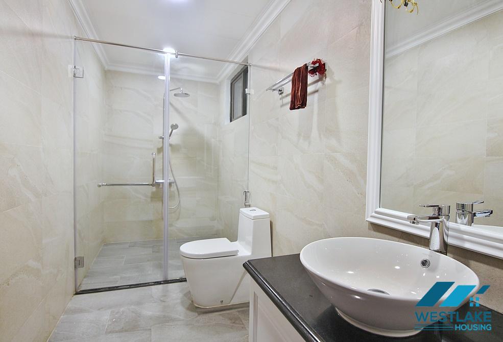 An office, cafe shop for rent in Yen phu village, Tay ho