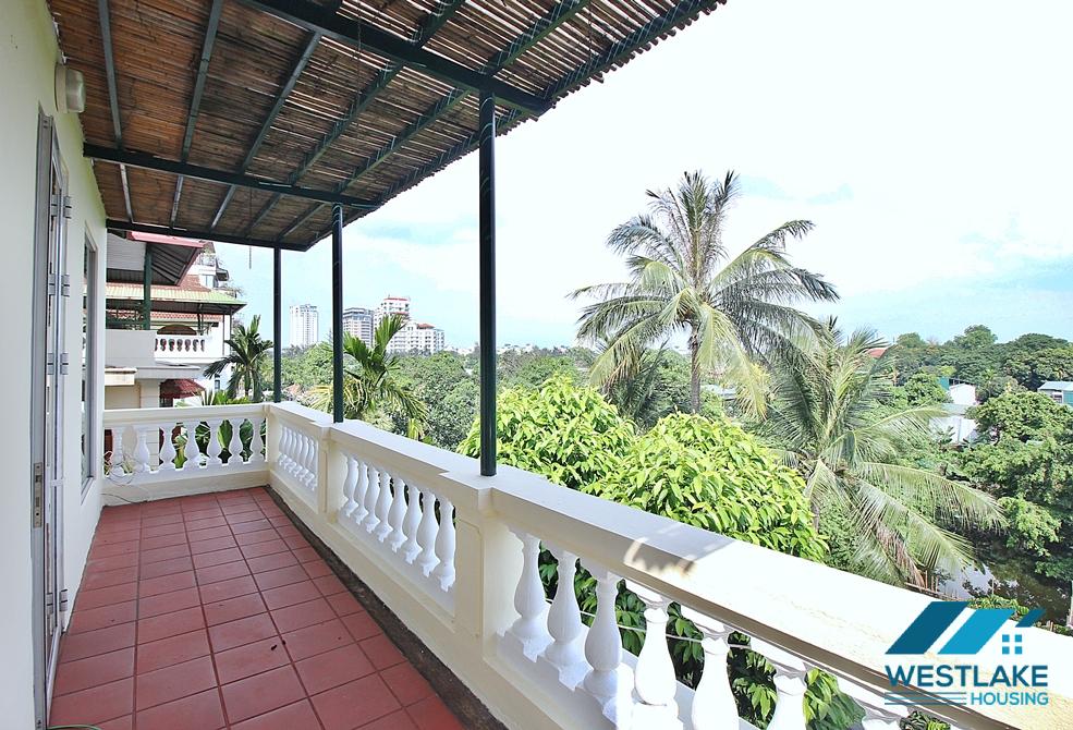 Ngôi Nhà 4 Phòng Ngủ Đẹp, Ban Công Rộng Thoáng Mát  Cho Thuê Tại Khu Vực Tây Hồ, Hà Nội