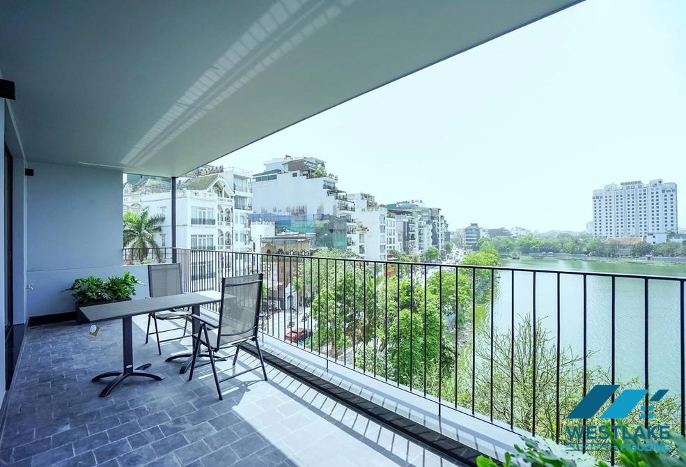 Morden and lakeview 4 bedrooms apartment for rent in Quang An st, Tay Ho