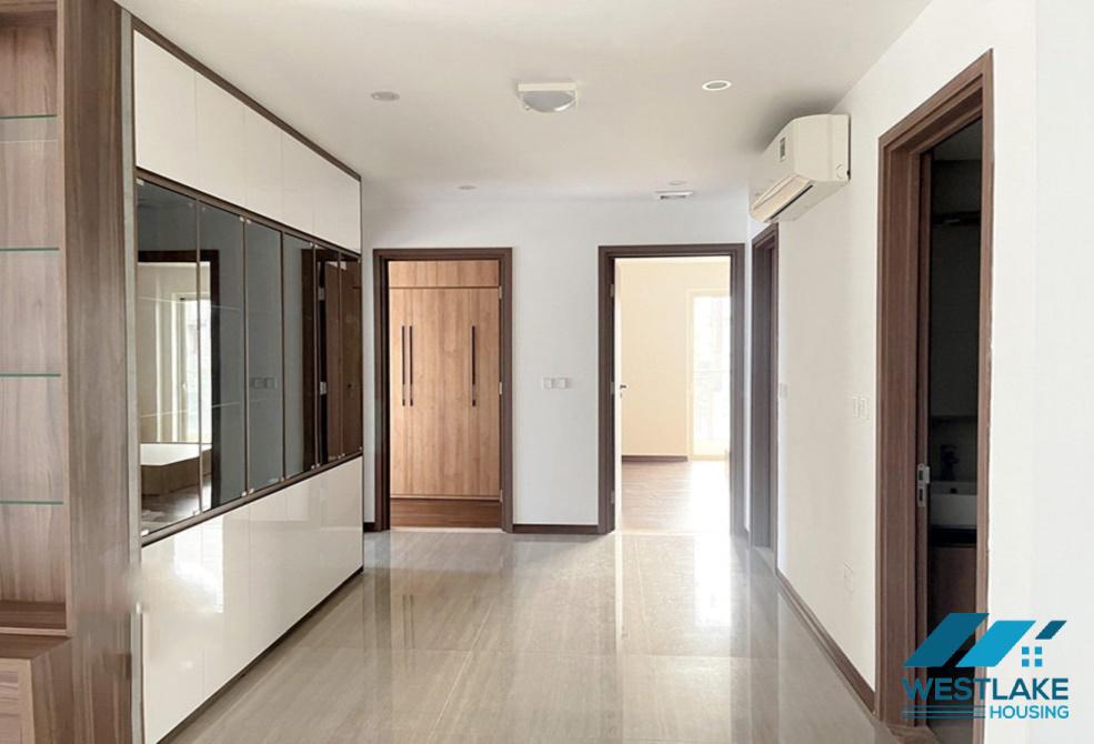  Căn hộ ba phòng ngủ mới và sạch sẽ cho thuê tại L3 Ciputra