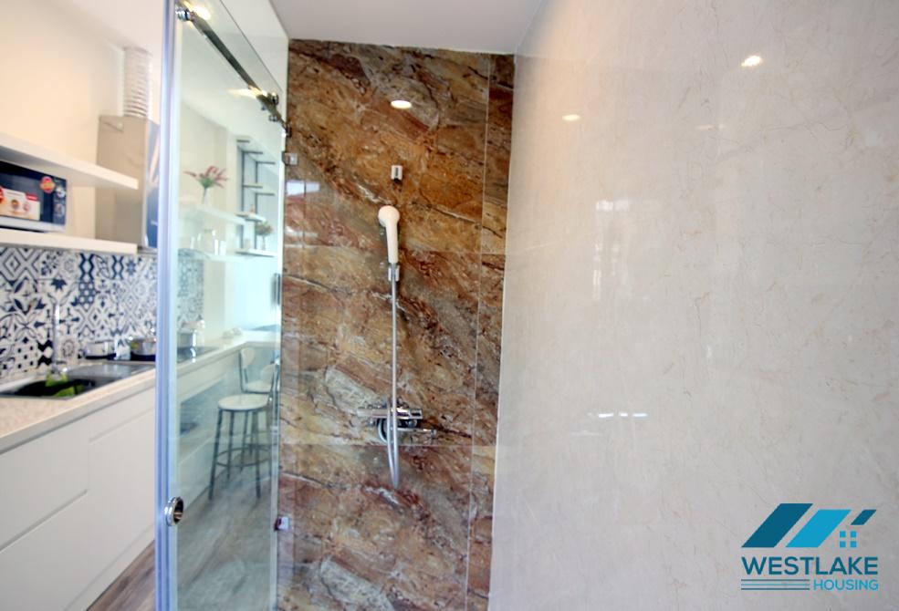 A cozy studio with lake view in Vu mien for rent