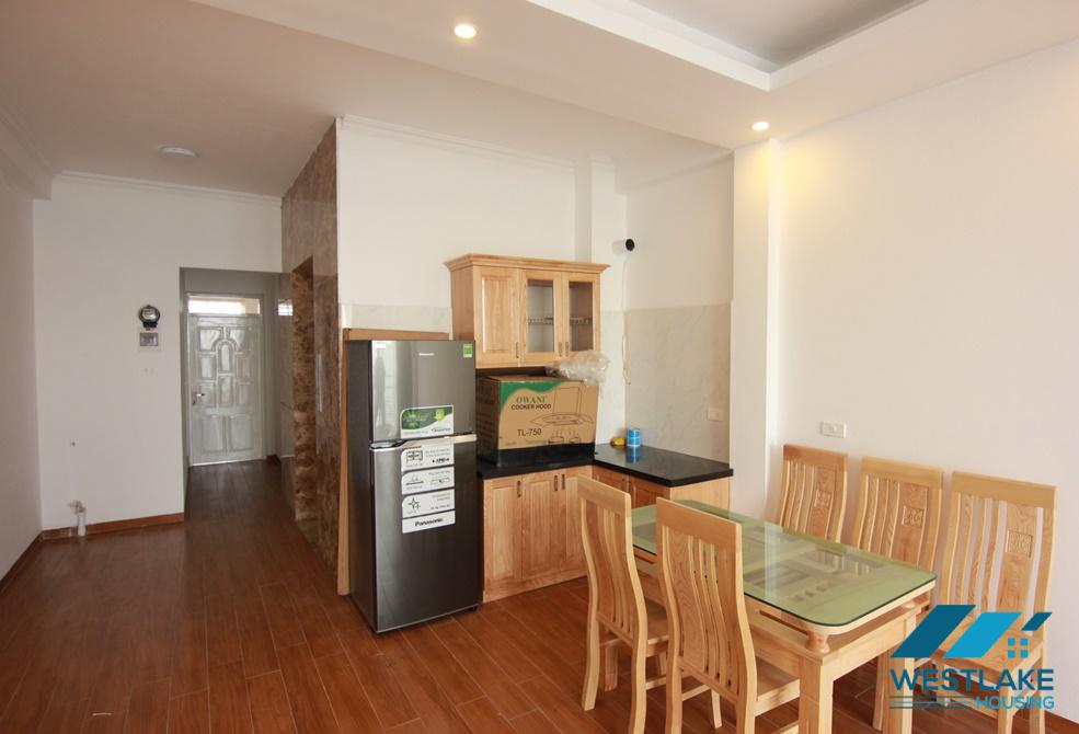 A lakeside apartment for rent in Vu mien, Tay ho