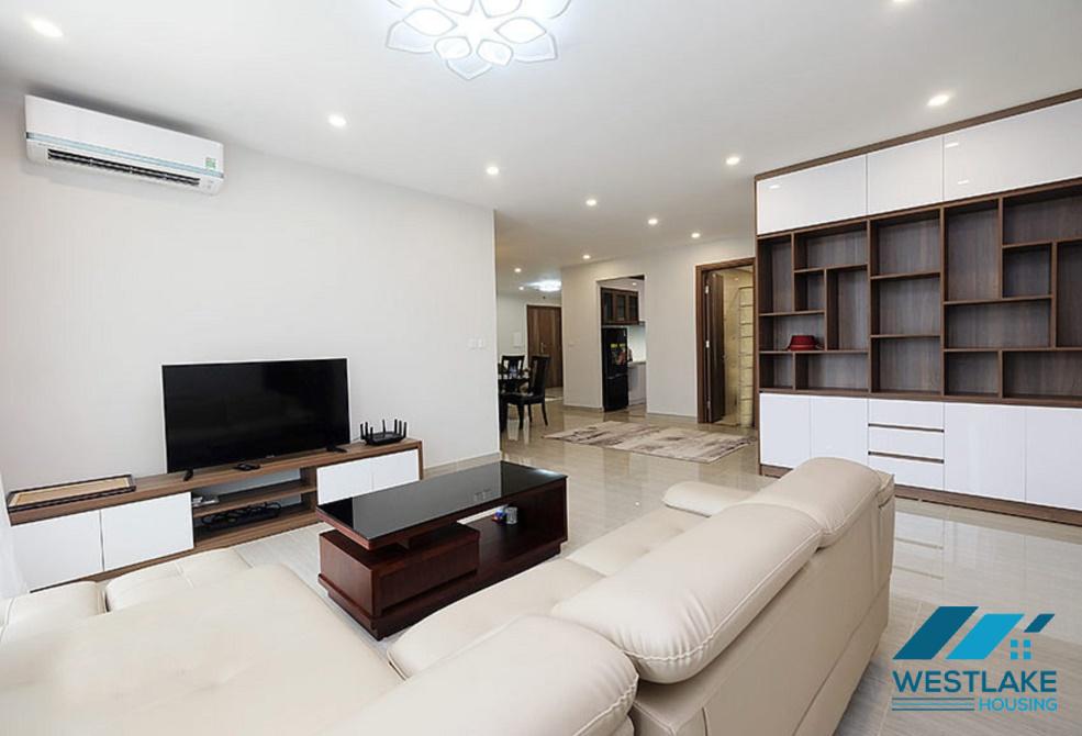  Nhà sang trọng 3 phòng ngủ cho thuê tại Ciputra, Tây Hồ