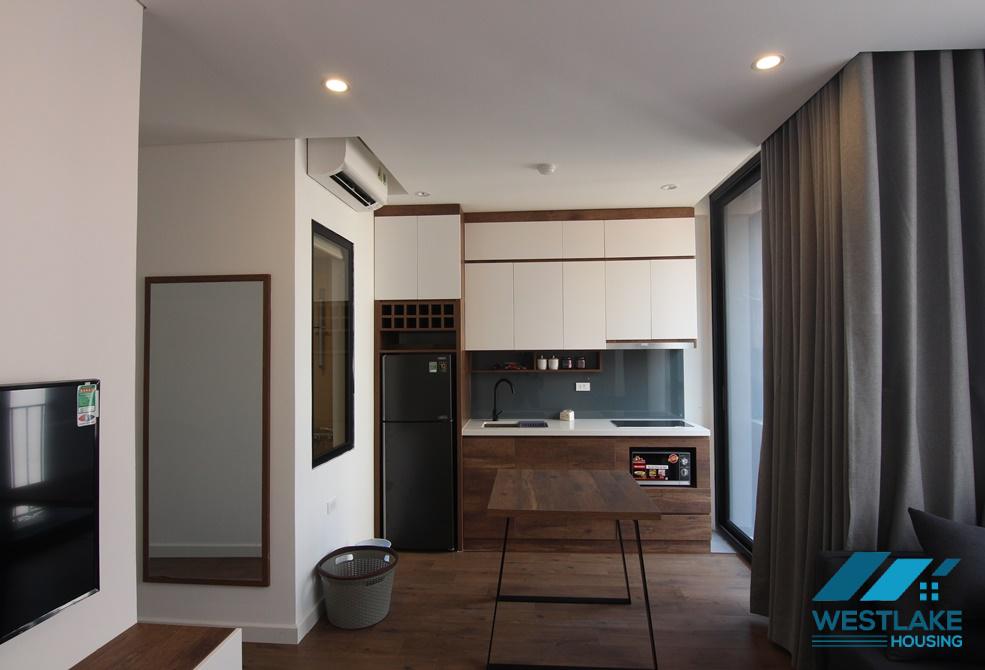 High floor, one bedroom apartment for rent in Tay Ho, Ha Noi
