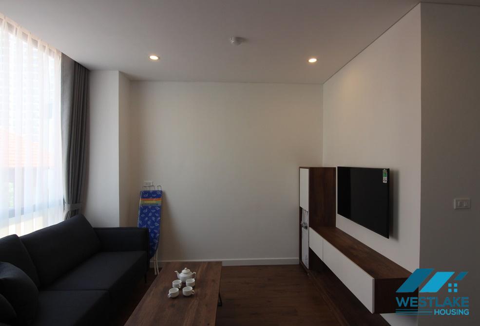 High floor, one bedroom apartment for rent in Tay Ho, Ha Noi