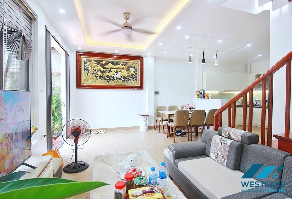 Green house for rent in An Duong, Tay Ho area